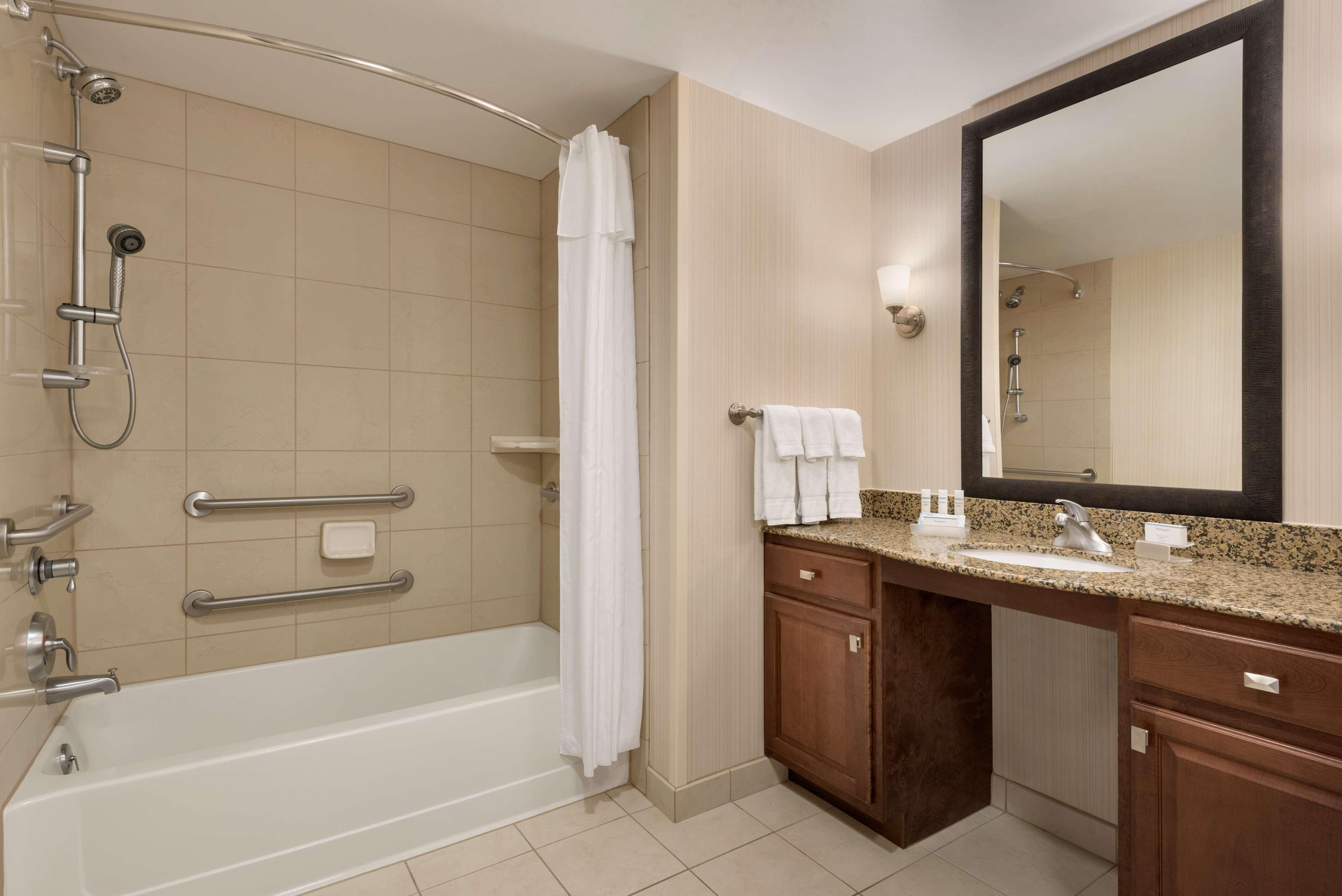 Homewood Suites By Hilton Madison West Exteriér fotografie