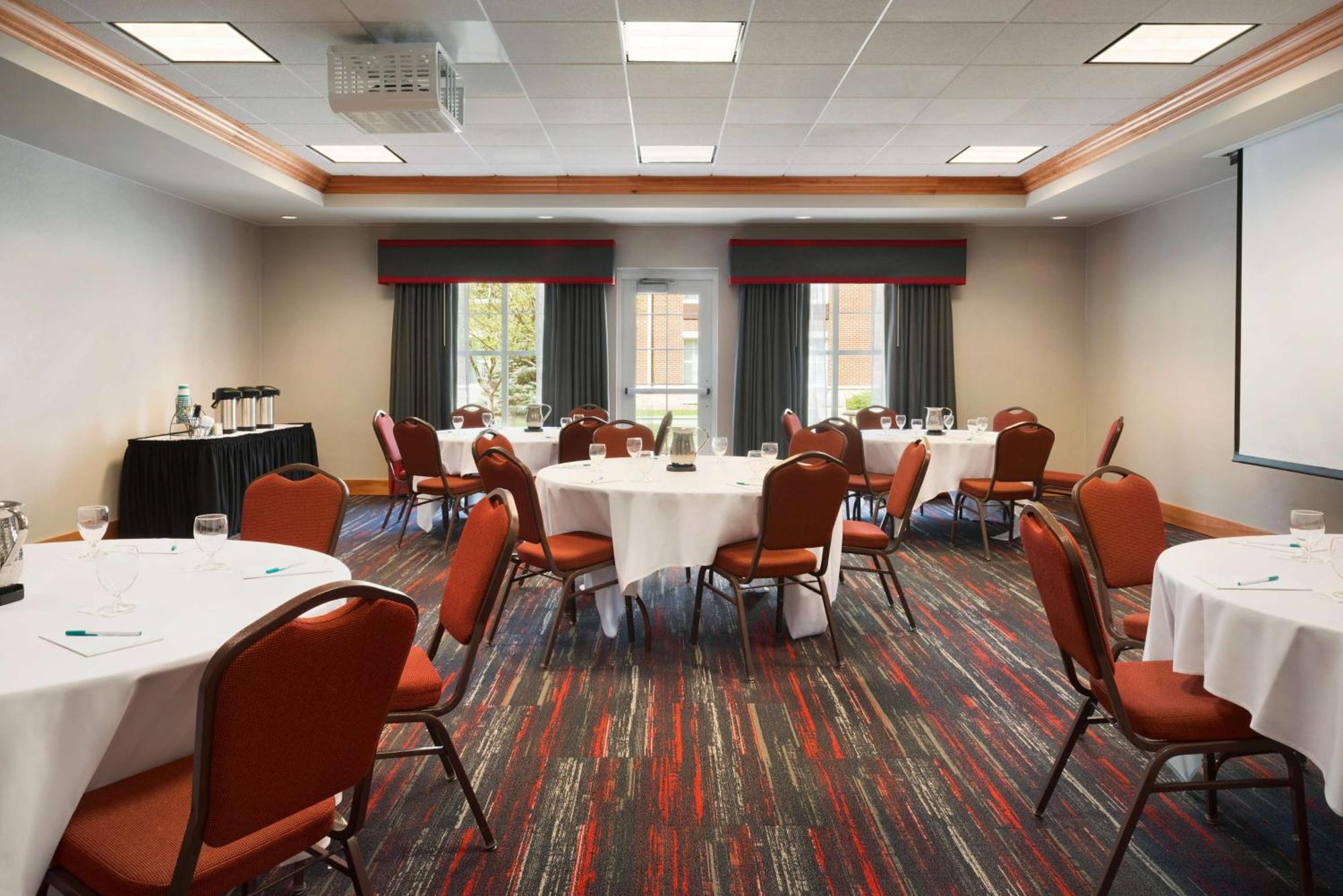 Homewood Suites By Hilton Madison West Exteriér fotografie