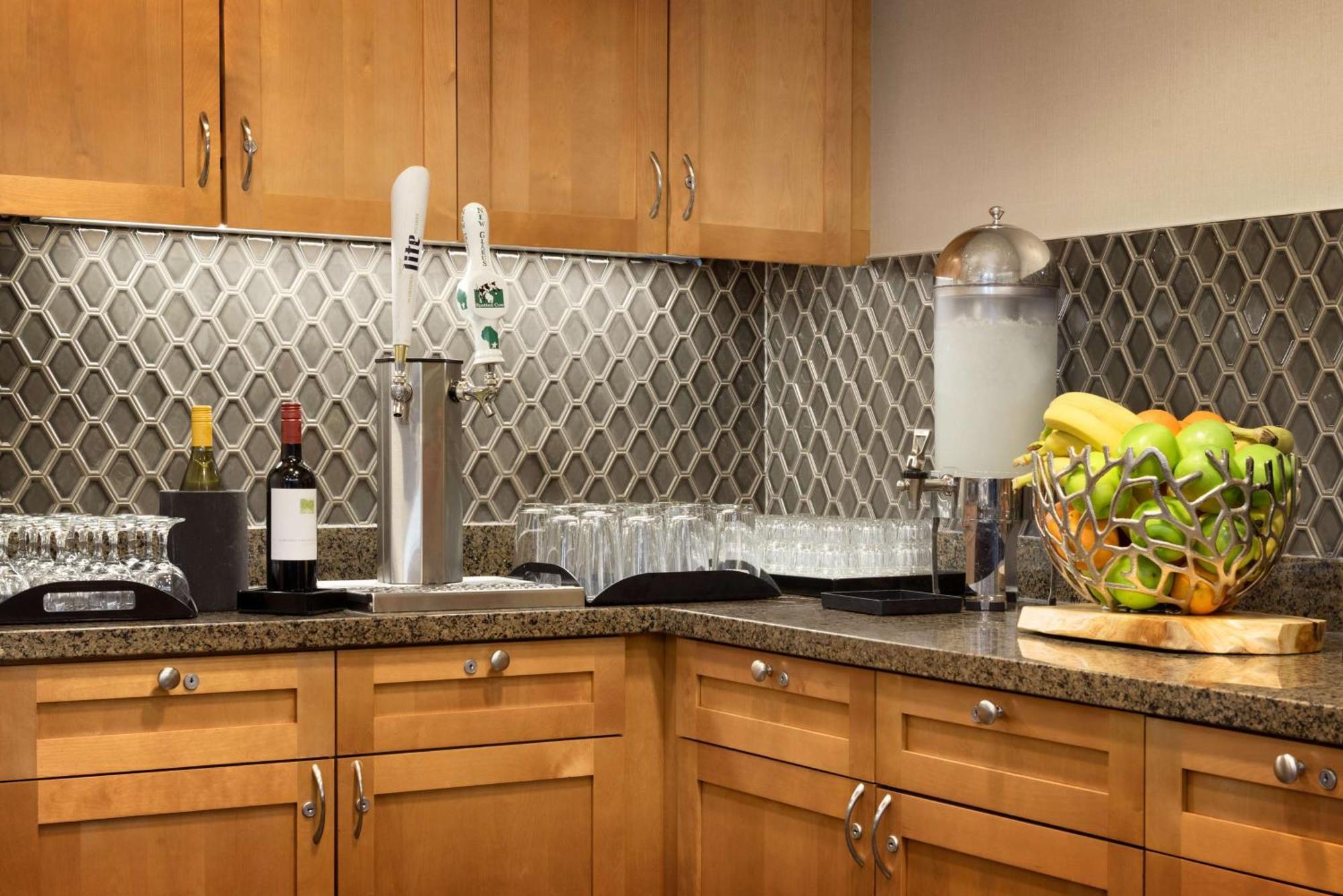 Homewood Suites By Hilton Madison West Exteriér fotografie